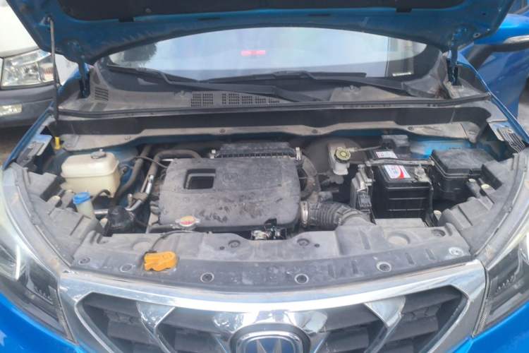 Used CHANGAN CS15 2016 1.5L Manual Fashion Edition Engine Bay