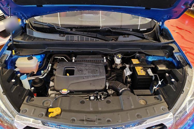 Used CHANGAN CS15 2016 1.5L Automatic Fashion Edition Engine Bay