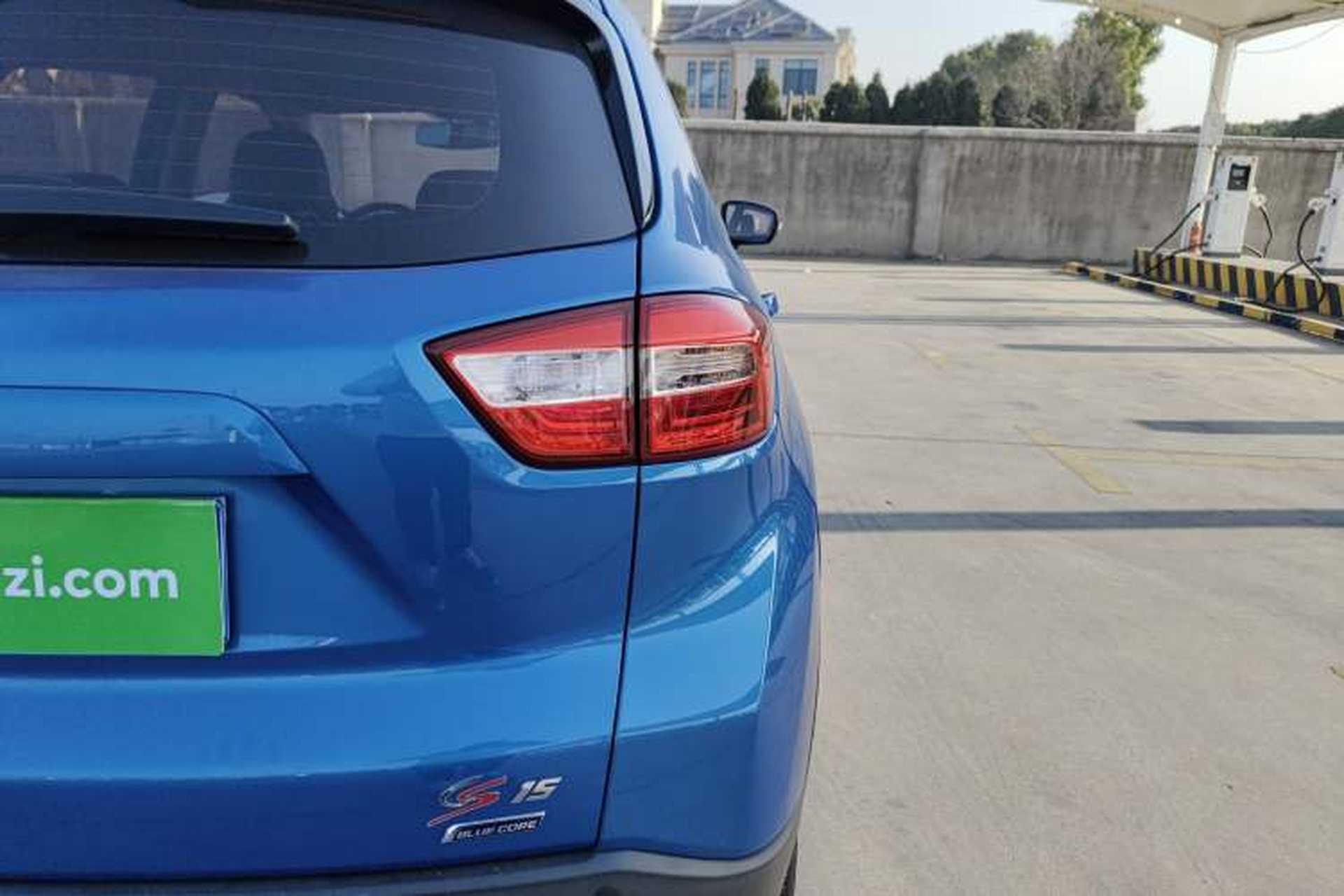 Used CHANGAN CS15 2016 1.5L Automatic Luxury Edition Exterior 9