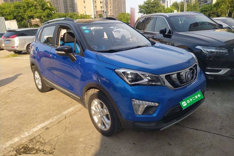 Used CHANGAN CS15 2016 1.5L Manual Fashion Edition Front Right 45 Deg