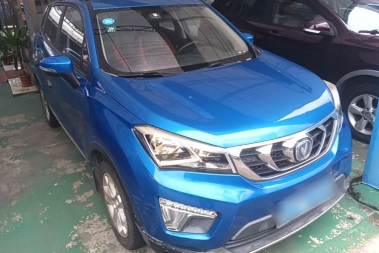 Used CHANGAN CS15 2016 1.5L Manual Luxury Edition Front Right 45 Deg
