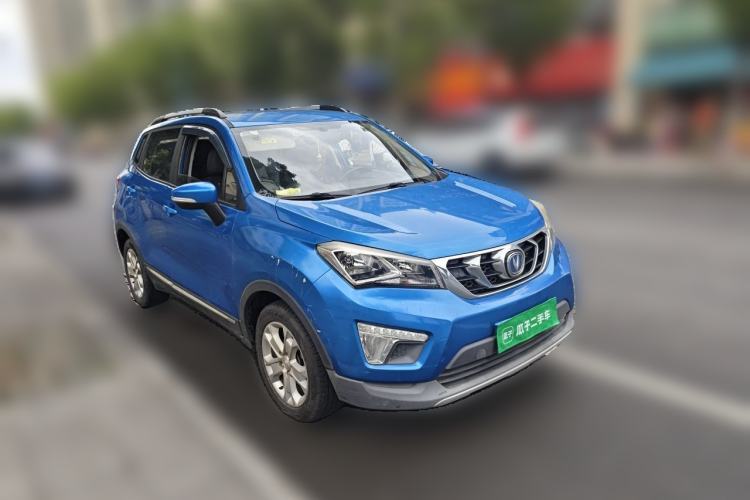 Used CHANGAN CS15 2016 1.5L Manual Fashion Edition Front Right 45 Deg