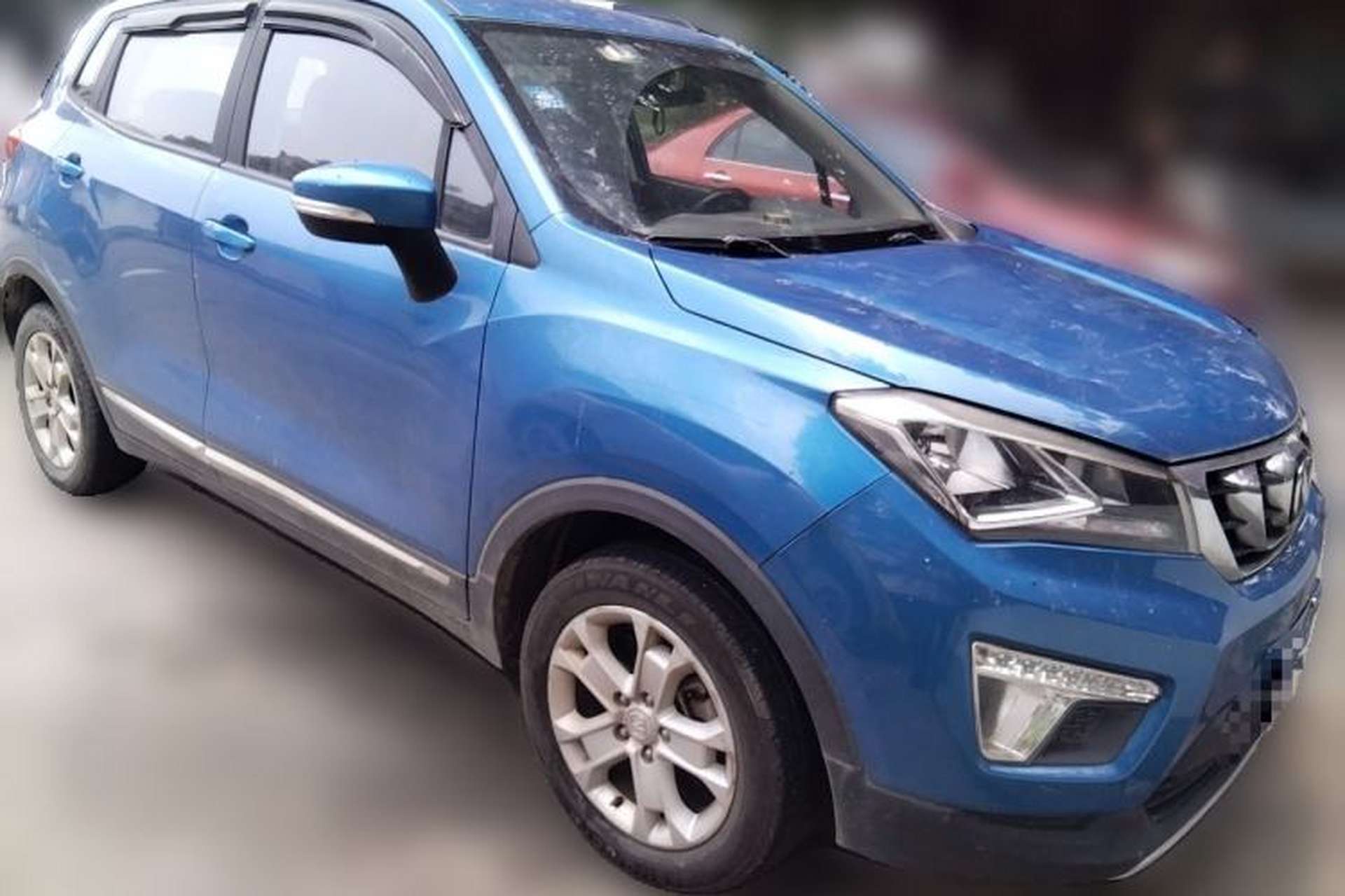Used CHANGAN CS15 2016 1.5L Manual Luxury Edition Front Right 45 Deg