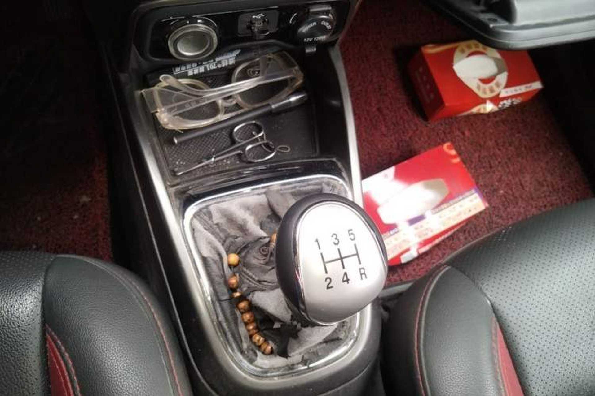 Used CHANGAN CS15 2016 1.5L Manual Luxury Edition Gear Lever