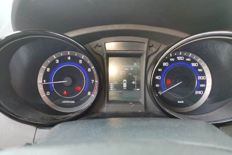 Used CHANGAN CS15 2016 1.5L Automatic Luxury Edition Instrument Cluster