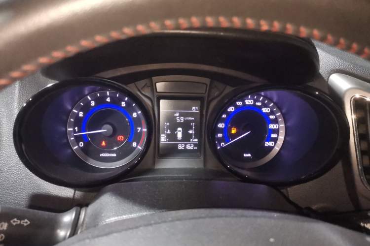 Used CHANGAN CS15 2016 1.5L Manual Fashion Edition Instrument Cluster