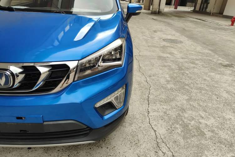 Used CHANGAN CS15 2016 1.5L Manual Fashion Edition Left Front Headlight