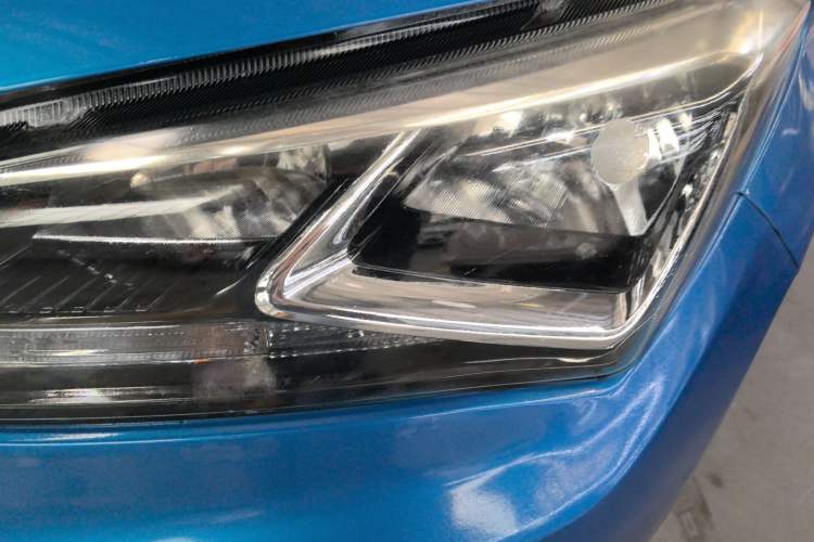 Used CHANGAN CS15 2016 1.5L Manual Fashion Edition Left Front Headlight