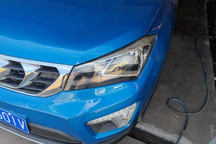 Used CHANGAN CS15 2016 1.5L Automatic Fashion Edition Left Front Headlight