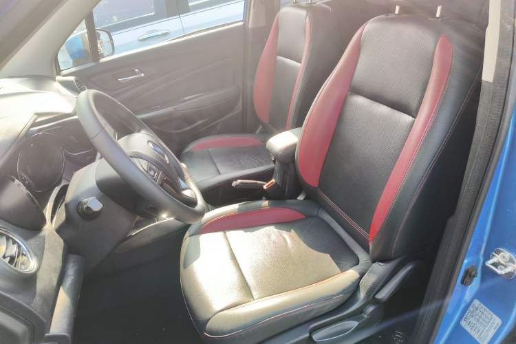 Used CHANGAN CS15 2016 1.5L Manual Fashion Edition Left Front Seat