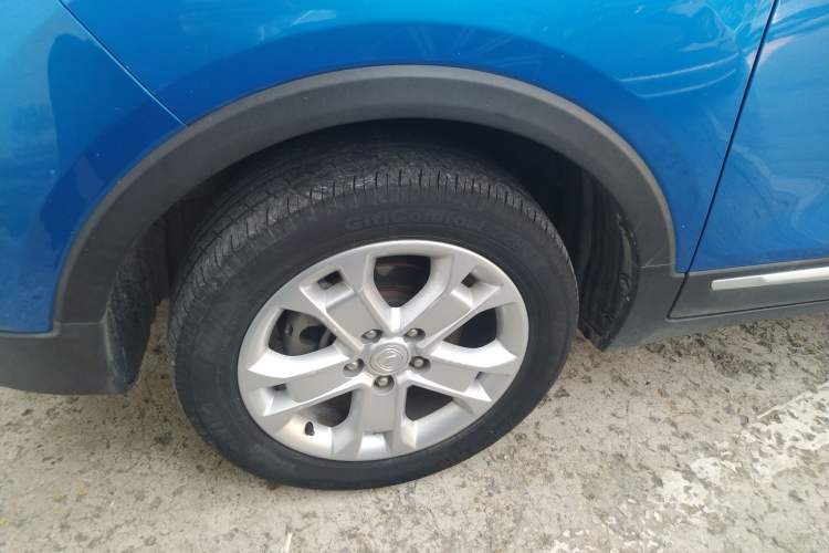 Used CHANGAN CS15 2016 1.5L Manual Fashion Edition Left Front Wheel Hub