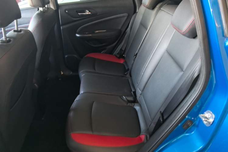 Used CHANGAN CS15 2016 1.5L Automatic Fashion Edition Left Rear Seat