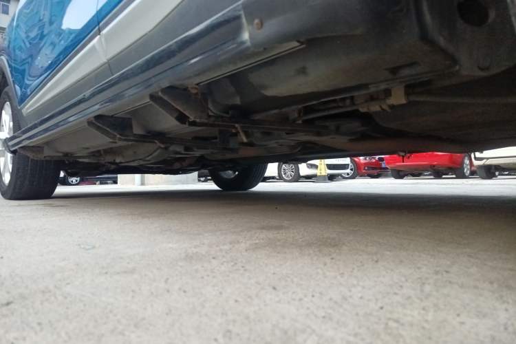 Used CHANGAN CS15 2016 1.5L Manual Fashion Edition Left Side Sill