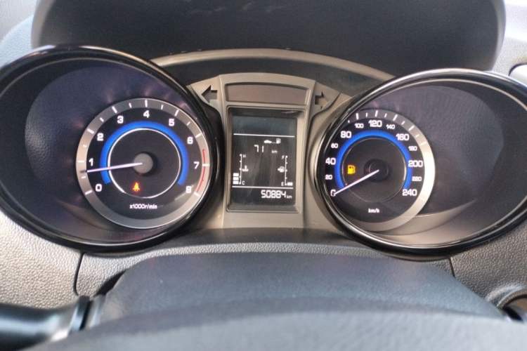 Used CHANGAN CS15 2016 1.5L Manual Fashion Edition Odometer Close Up