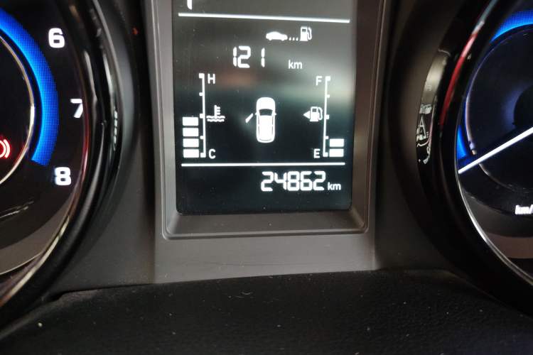 Used CHANGAN CS15 2016 1.5L Automatic Fashion Edition Odometer Close Up