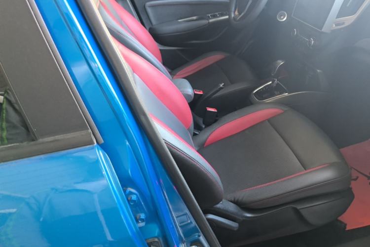 Used CHANGAN CS15 2016 1.5L Automatic Fashion Edition Right Front Seat