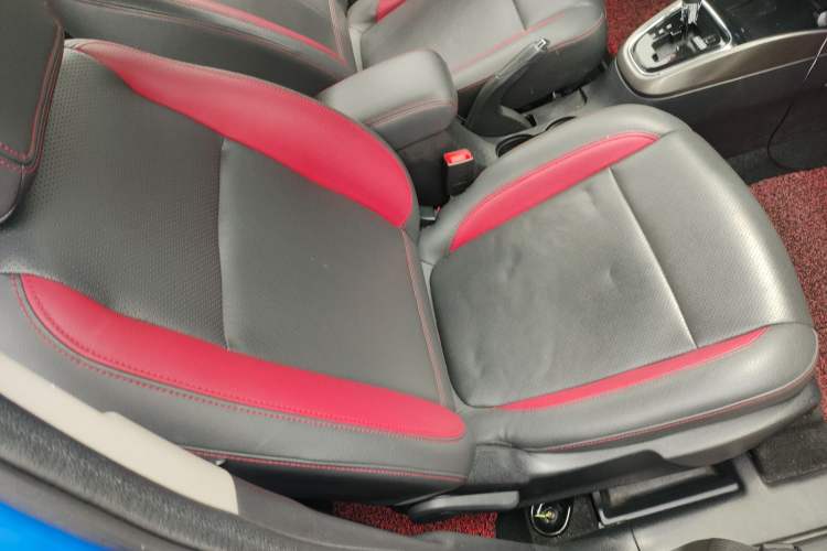 Used CHANGAN CS15 2016 1.5L Automatic Fashion Edition Right Front Seat