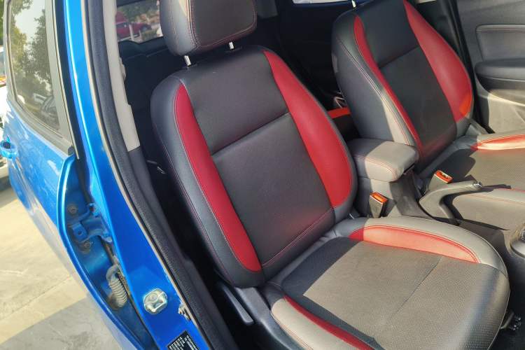 Used CHANGAN CS15 2016 1.5L Manual Fashion Edition Right Front Seat