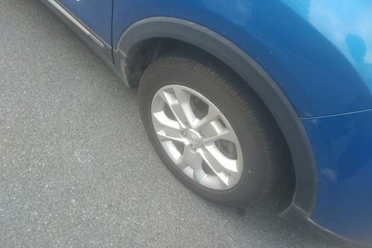 Used CHANGAN CS15 2016 1.5L Manual Luxury Edition Right Front Wheel Hub