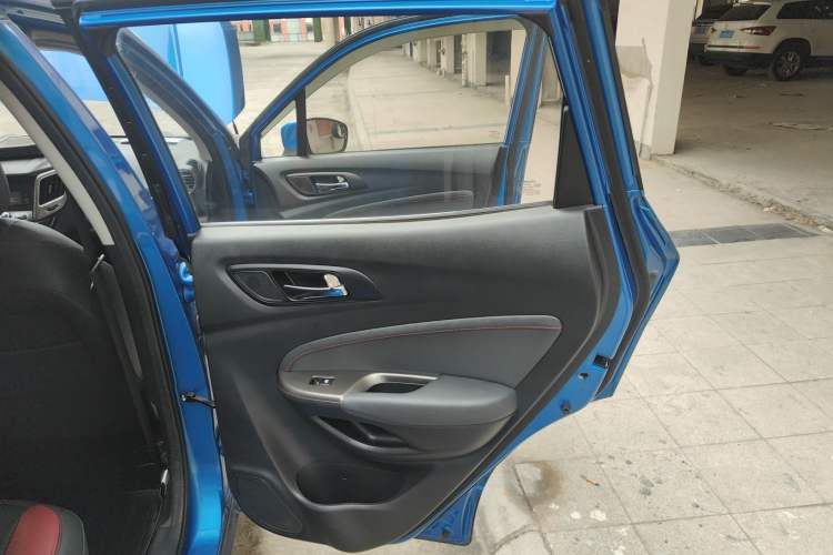 Used CHANGAN CS15 2016 1.5L Manual Fashion Edition Right Rear Door Interior