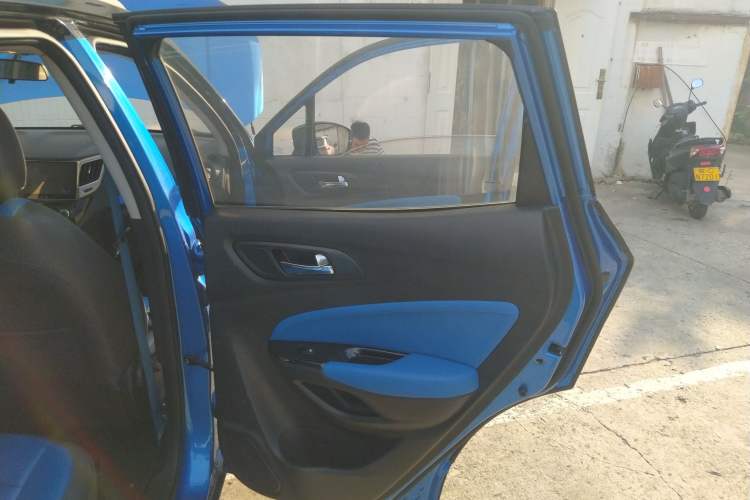 Used CHANGAN CS15 2016 1.5L Manual Fashion Edition Right Rear Door Interior