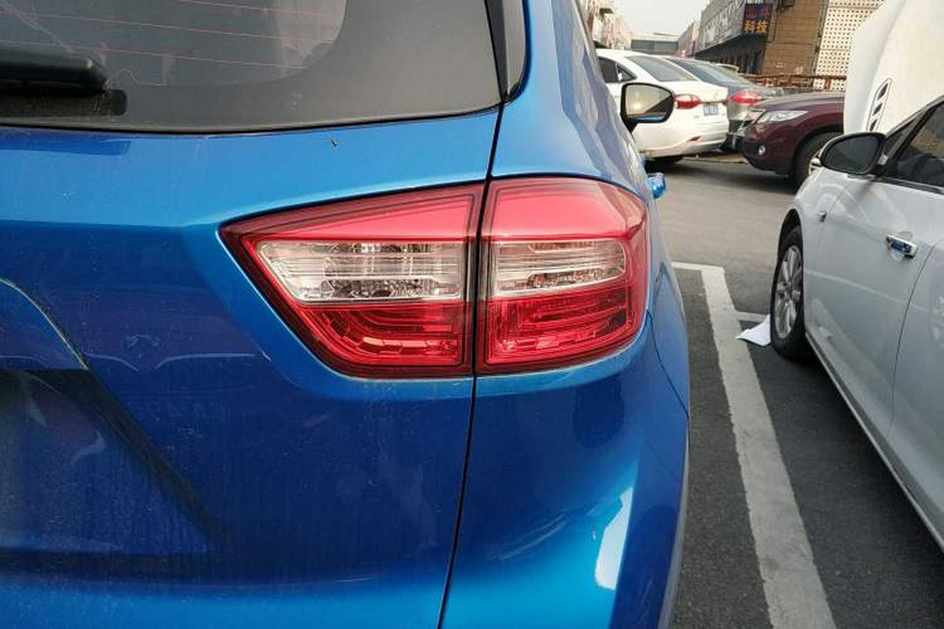 Used CHANGAN CS15 2016 1.5L Automatic Fashion Edition Right Rear Taillight