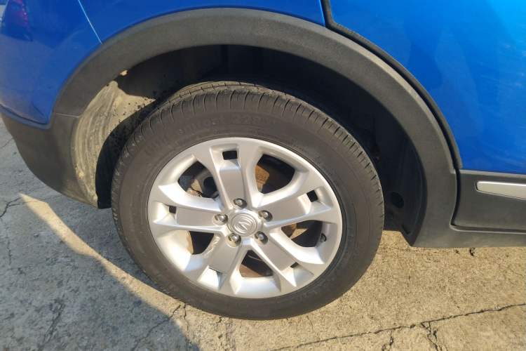Used CHANGAN CS15 2016 1.5L Manual Fashion Edition Right Rear Wheel Hub