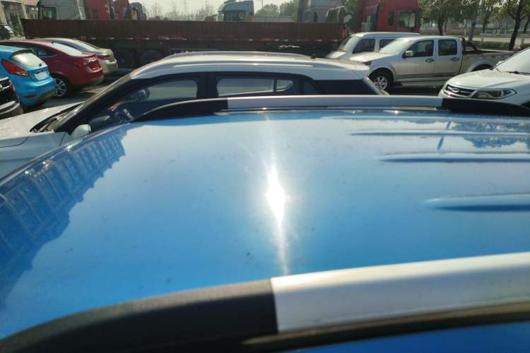 Used CHANGAN CS15 2016 1.5L Manual Fashion Edition Roof