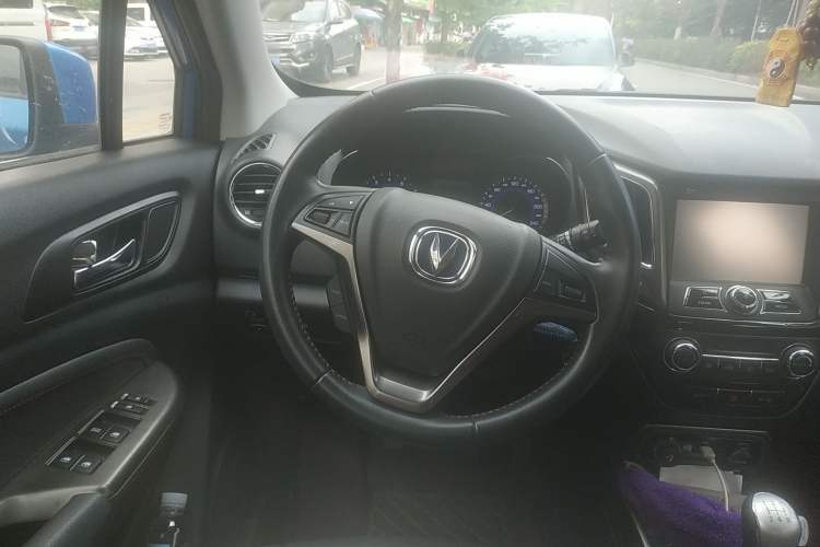 Used CHANGAN CS15 2016 1.5L Manual Luxury Edition Steering Wheel