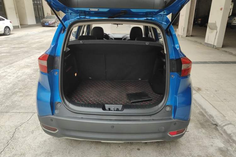 Used CHANGAN CS15 2016 1.5L Manual Fashion Edition Trunk