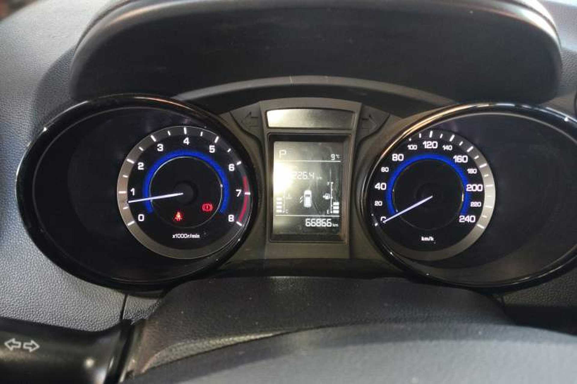 Used CHANGAN CS15 2016 1.5L Automatic Luxury Edition Instrument Cluster