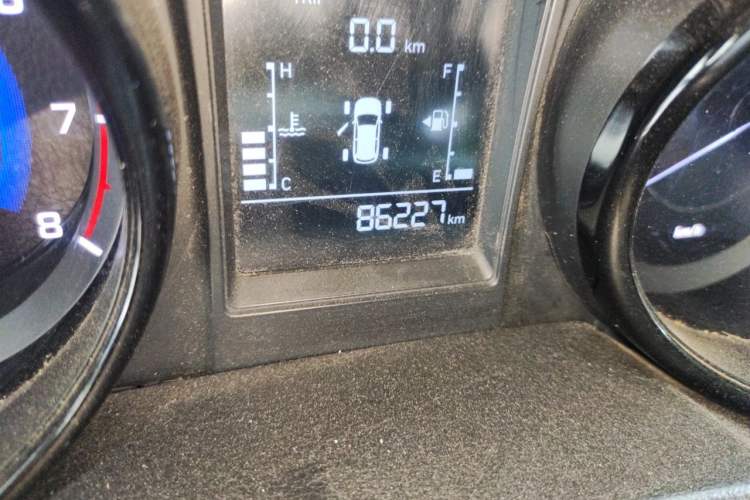Used CHANGAN CS15 2016 1.5L Automatic Luxury Edition Odometer Close Up