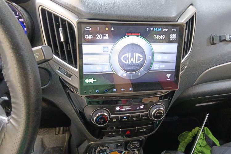 Used CHANGAN CS15 2016 1.5L Automatic Fashion Edition Audio And AC Panel