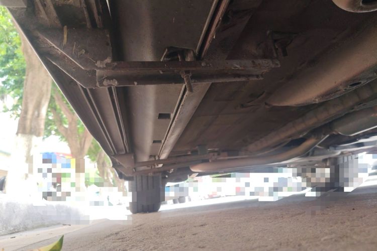 Used CHANGAN CS15 2016 1.5L Manual Fashion Edition Chassis Front Right