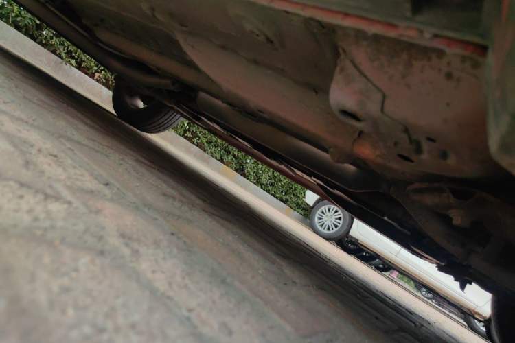 Used CHANGAN CS15 2016 1.5L Manual Fashion Edition Chassis Front Right