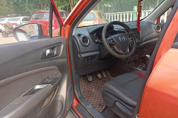 Used CHANGAN CS15 2016 1.5L Manual Fashion Edition Driver Seat