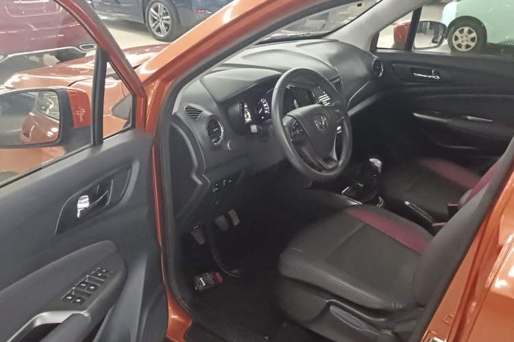 Used CHANGAN CS15 2016 1.5L Manual Luxury Edition Driver Seat