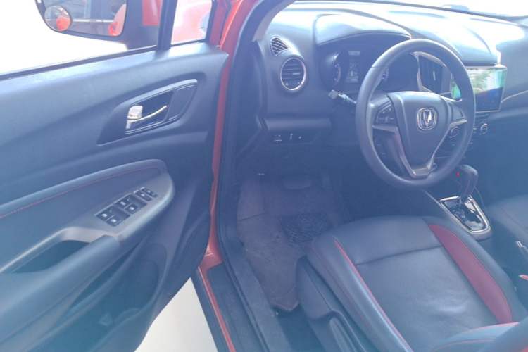 Used CHANGAN CS15 2016 1.5L Automatic Fashion Edition Driver Seat