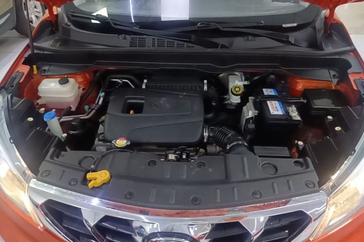 Used CHANGAN CS15 2016 1.5L Manual Fashion Edition Engine Bay