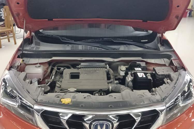 Used CHANGAN CS15 2016 1.5L Manual Luxury Edition Engine Bay