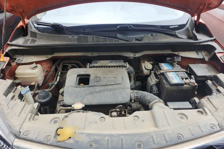 Used CHANGAN CS15 2016 1.5L Manual Luxury Edition Engine Bay
