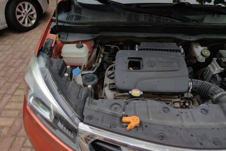 Used CHANGAN CS15 2016 1.5L Manual Fashion Edition Engine Bay Right