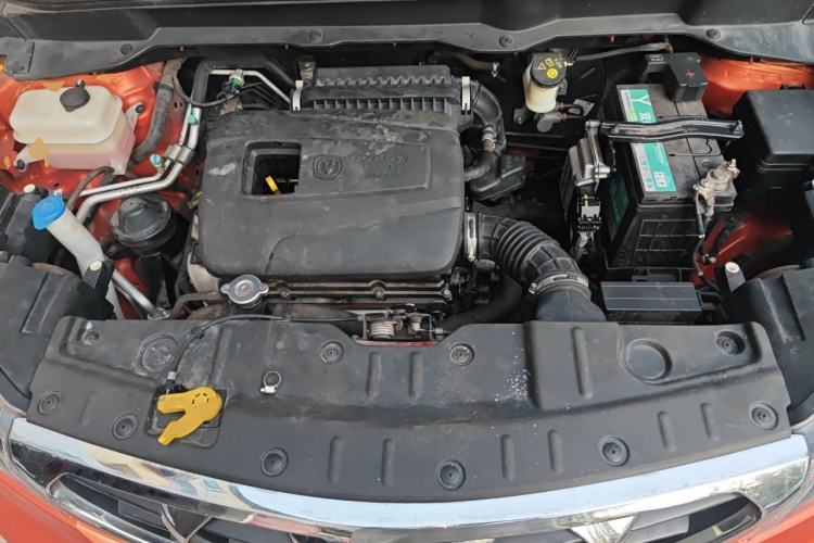 Used CHANGAN CS15 2016 1.5L Automatic Fashion Edition Engine Bay