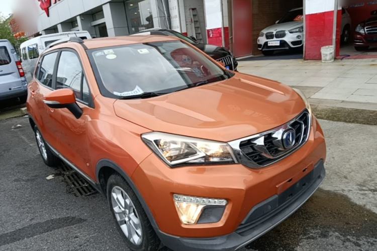 Used CHANGAN CS15 2016 1.5L Manual Fashion Edition Front Right 45 Deg