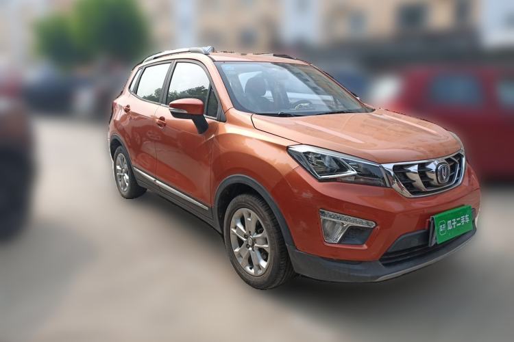Used CHANGAN CS15 2016 1.5L Manual Fashion Edition Front Right 45 Deg