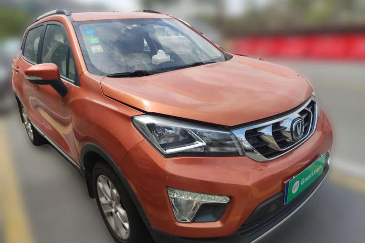 Used CHANGAN CS15 2016 1.5L Automatic Fashion Edition Front Right 45 Deg
