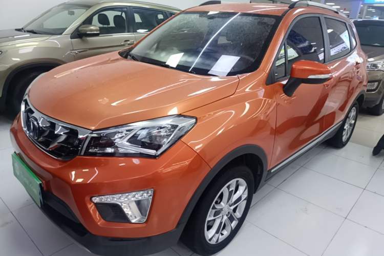 Used CHANGAN CS15 2016 1.5L Manual Fashion Edition Guazi used car, China used car export, Used car for sale, Used cars, Cheapest cars for sale