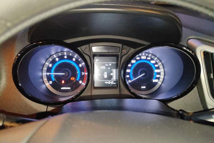Used CHANGAN CS15 2016 1.5L Automatic Fashion Edition Instrument Cluster