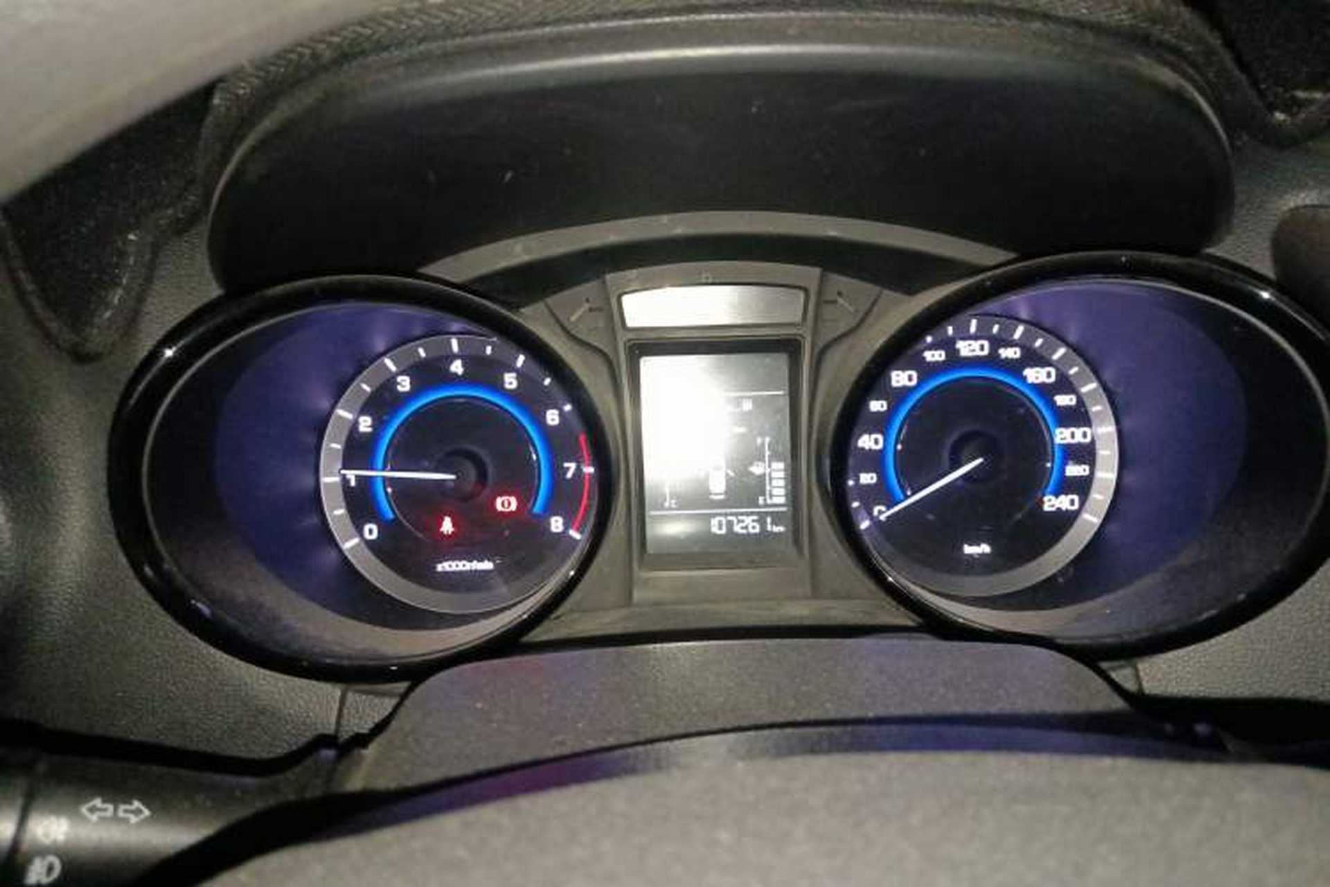 Used CHANGAN CS15 2016 1.5L Manual Fashion Edition Instrument Cluster