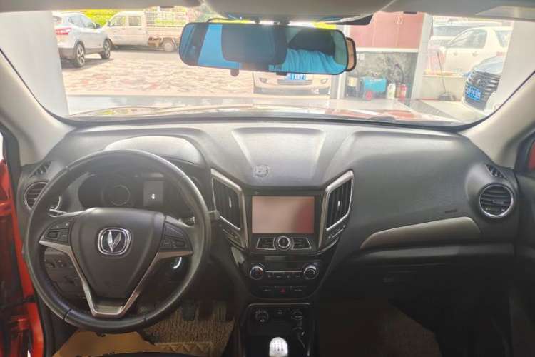 Used CHANGAN CS15 2016 1.5L Manual Luxury Edition Interior 1